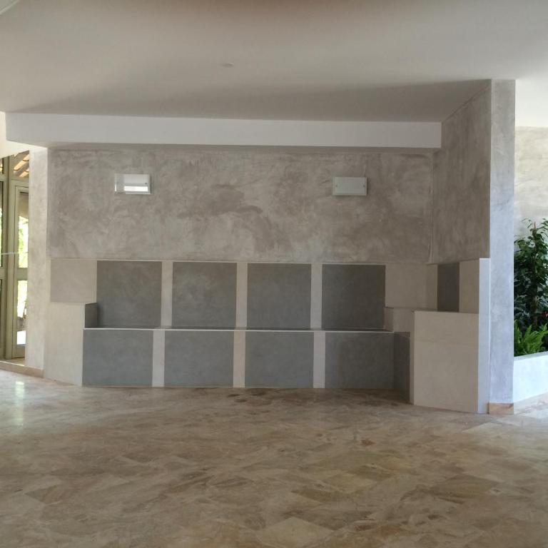 Apartment with terrace & garden in Antibes Juan les Pins close seaside - One-Bedroom Apartment - 18