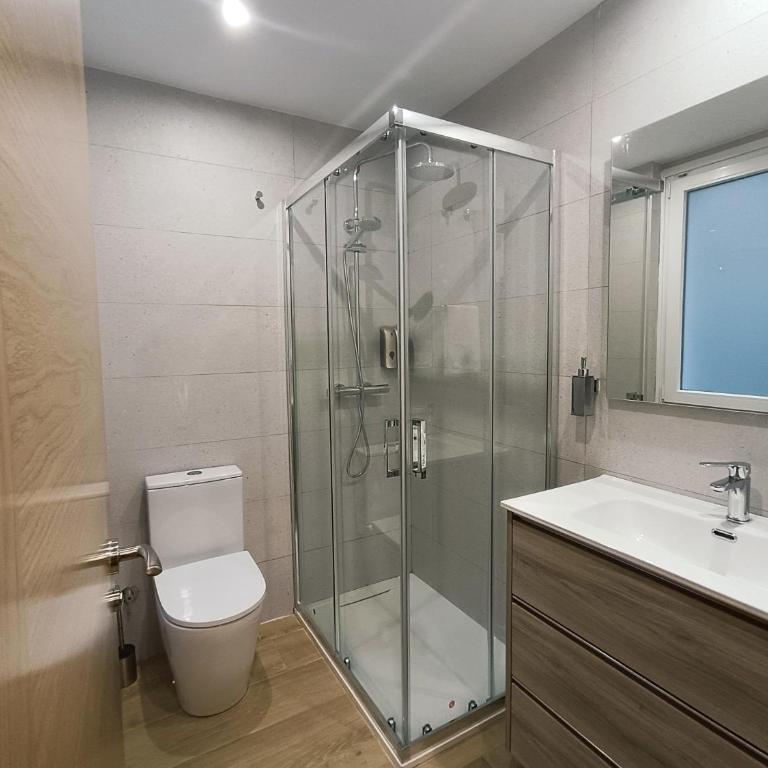Zamakola Apartamento reformado y confortable con calefacción - Two-Bedroom Apartment - 17