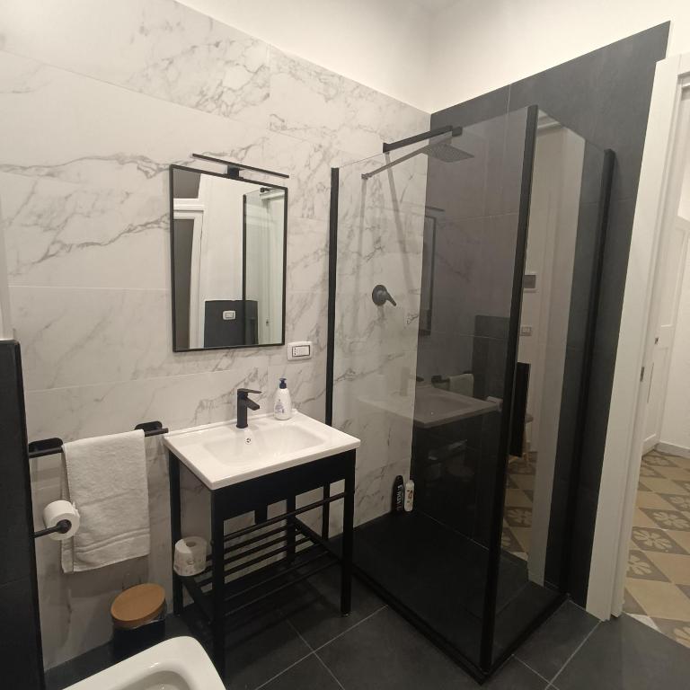 Dimora Tarantina - Quadruple Room with Private Bathroom - 8