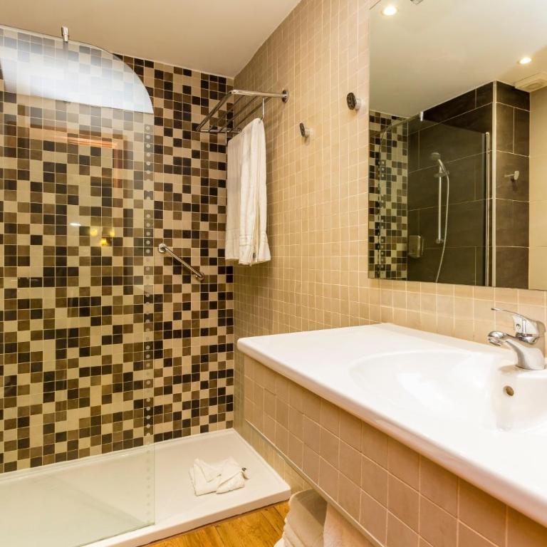 Regency Torviscas Apartments and Suites - Apartamento de 1 dormitorio con vistas a la piscina o al mar - 6