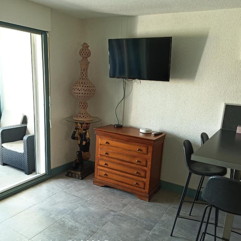 Logement plage - Two-Bedroom Apartment - 5