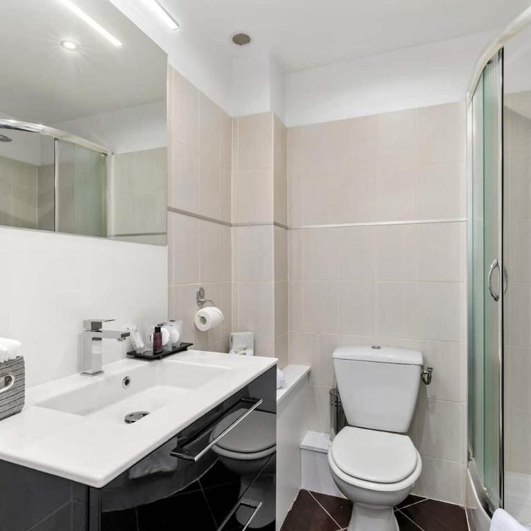Luxury Studio YourHostHelper - Studio mit Terrasse - 8