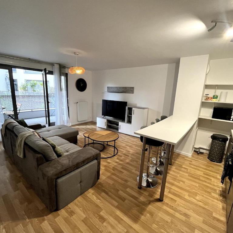 Nice flat in la Plaine St Denis - Apartment mit 2 Schlafzimmern - 1