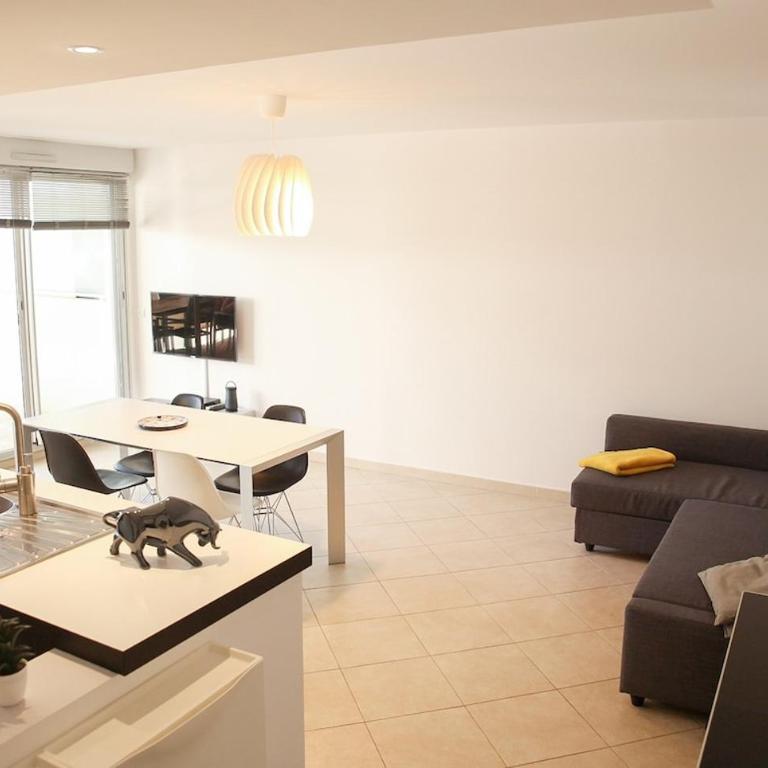 T3 TERRASSE SUD Marseille 13009, PARC DES CALANQUES - Appartement 2 Chambres - 4
