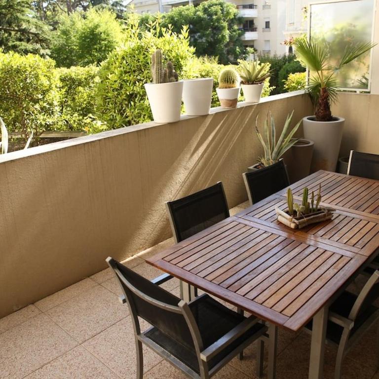 T3 TERRASSE SUD Marseille 13009, PARC DES CALANQUES - Appartement 2 Chambres - 6