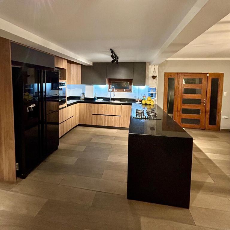 LP Finca la Pergola, Naturaleza con Lujo y una increíble vista a todo Medellín - Villa de 3 dormitorios - 14