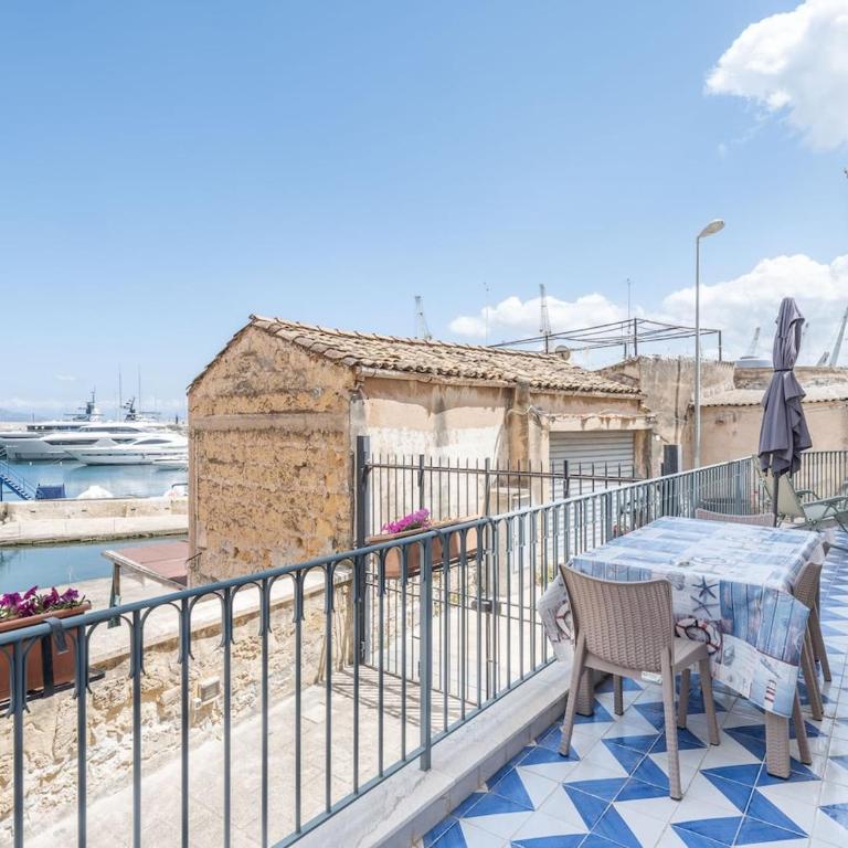 Apartment in Villa Storica Lanterna sul Mare Palermo - Villa con 3 Camere da Letto - 11