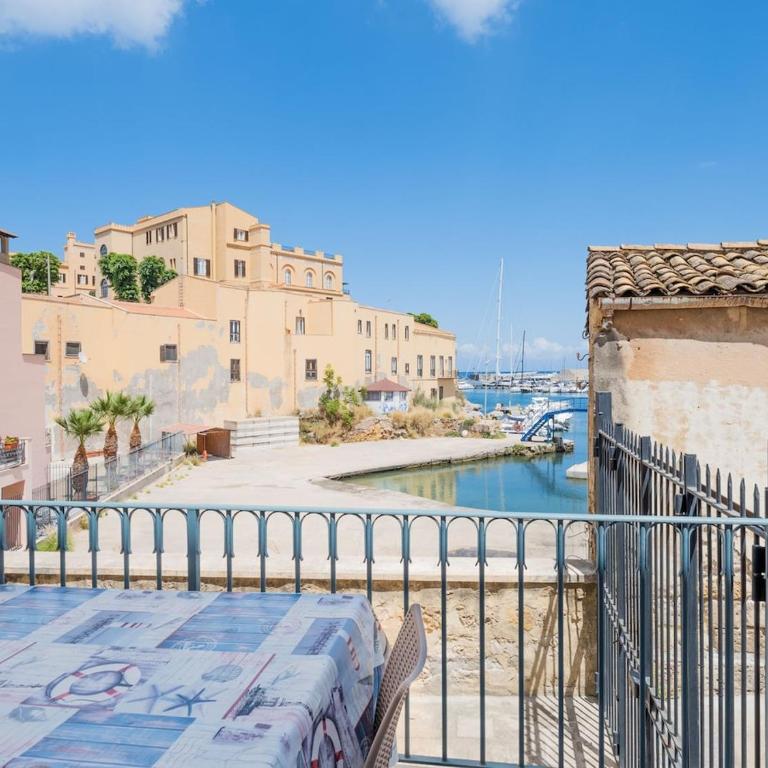 Apartment in Villa Storica Lanterna sul Mare Palermo - Villa con 3 Camere da Letto - 16