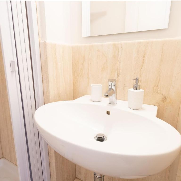 Apartment in Villa Storica Lanterna sul Mare Palermo - Villa con 3 Camere da Letto - 39