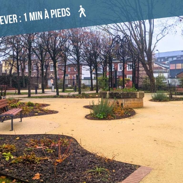 VOYAGE AU CALME à 10 Minutes du centre avec PARKING INCLUS et FIBRE, IDÉAL SOLO et PRO - Two-Bedroom Apartment - 22