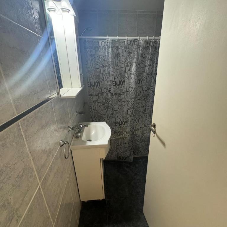 Departamento zona Playa Grande - One-Bedroom Apartment - 8