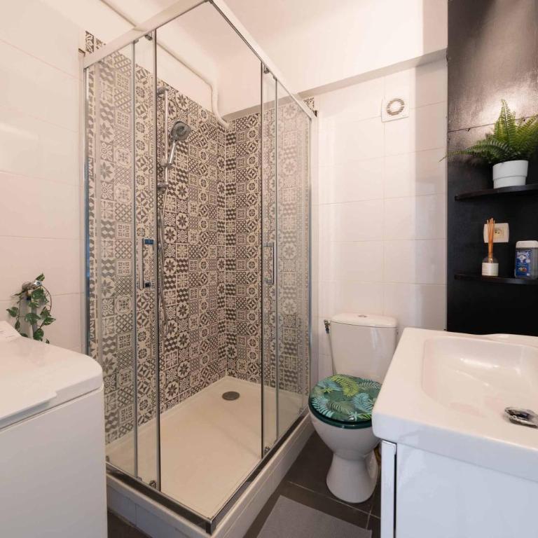 La jungle, centre ville, videoprojecteur, proche gare et commerce, 150m de la mer - Appartement 1 Chambre - 28