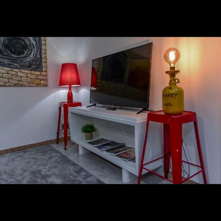 Mamma ROMA ART - Appartamento con 2 Camere da Letto - 9