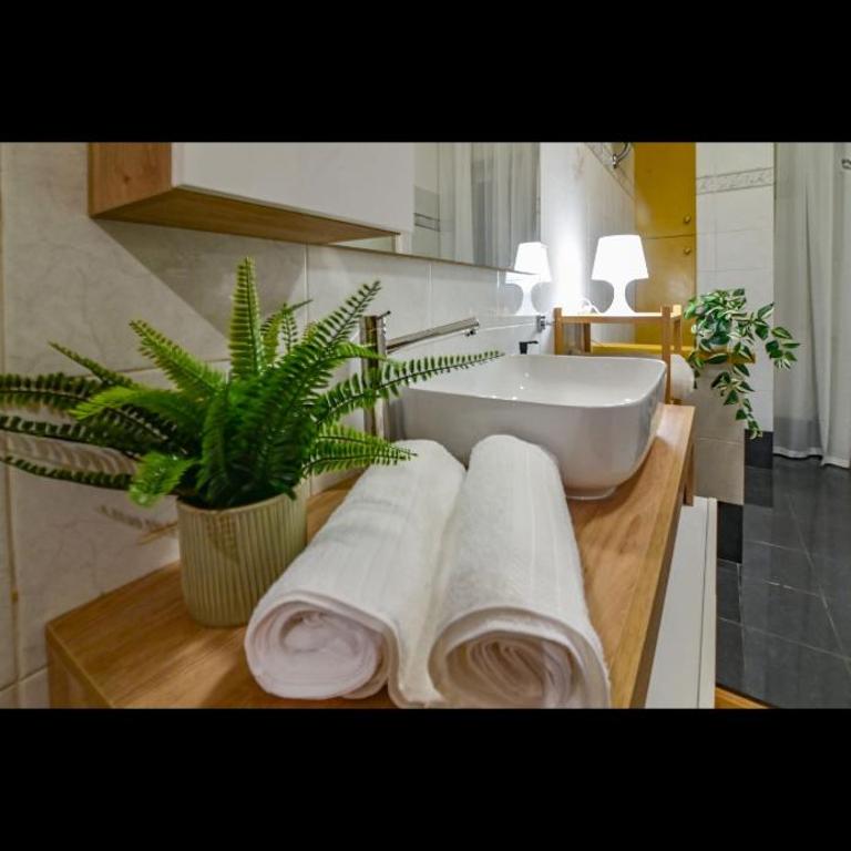 Mamma ROMA ART - Appartamento con 2 Camere da Letto - 10