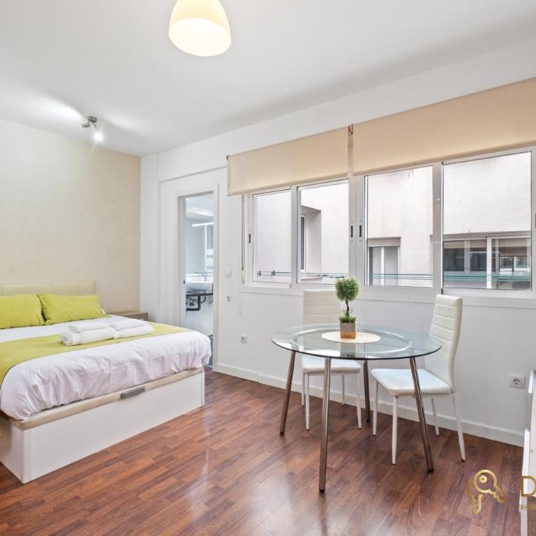 Modern studio in Málaga center - Apartamento de 1 dormitorio - 2