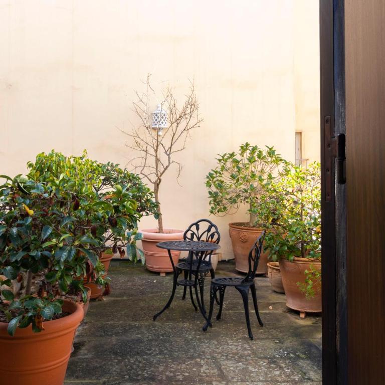 Palazzo Insula - Camera Deluxe con Bagno Privato Esterno - 14