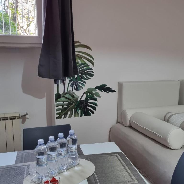 BAM BAM TIBURTINA Guesthouse - Quadruple Room with Bathroom - 8
