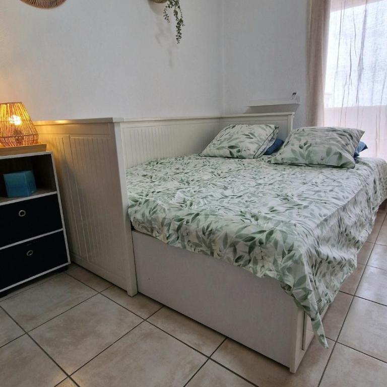 Studio paisible belle vue et proche de la mer - Apartamento de 1 dormitorio - 5