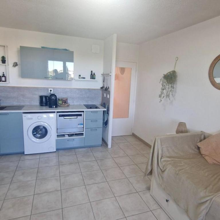Studio paisible belle vue et proche de la mer - Apartamento de 1 dormitorio - 11