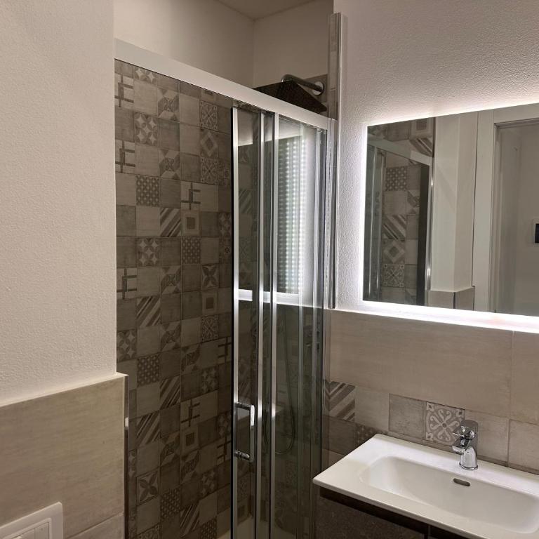 Rooms in Vernazza open24h - Triple Room - 2