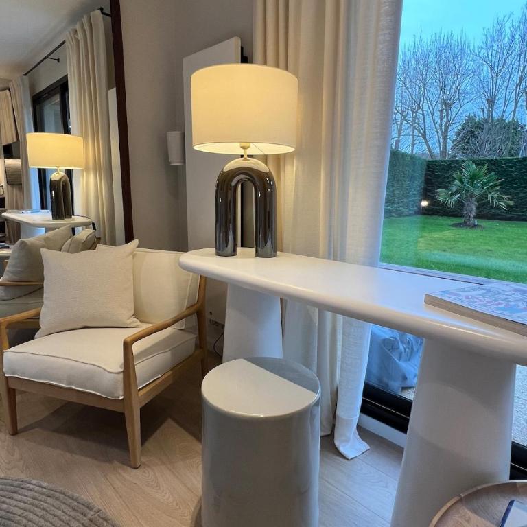 La Suite Jardin Premium - 2 personnes - Plage Deauville - Apartment - Deluxe Studio with Private Garden - 8