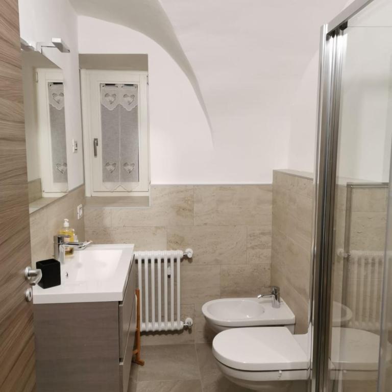 Casa vacanze Angeli Custodi - Appartamento con 1 Camera da Letto e Vista Lago - 3