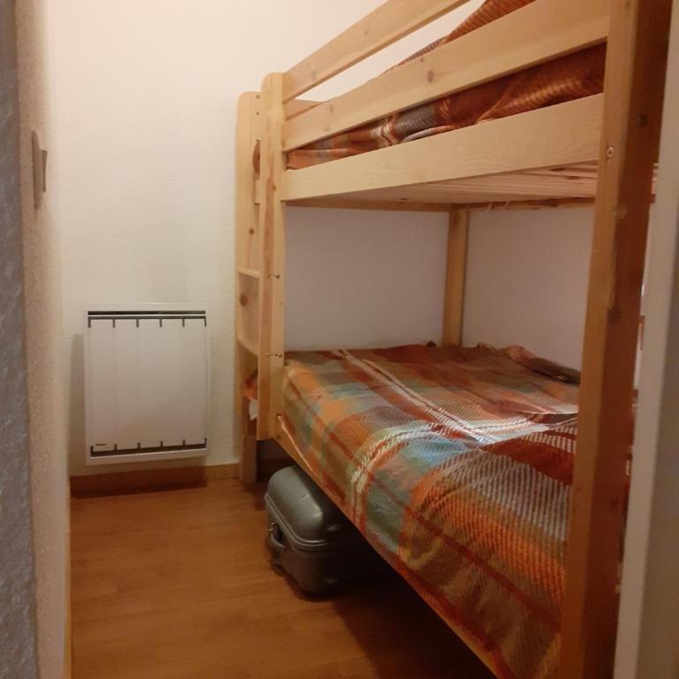 Grand studio 2 pièces 4 personnes linge de lit inclus sans vis à vis - Appartement - 6