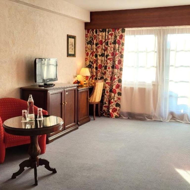 Hotel Batzenhäusl - Junior Suite mit Bergblick - 9