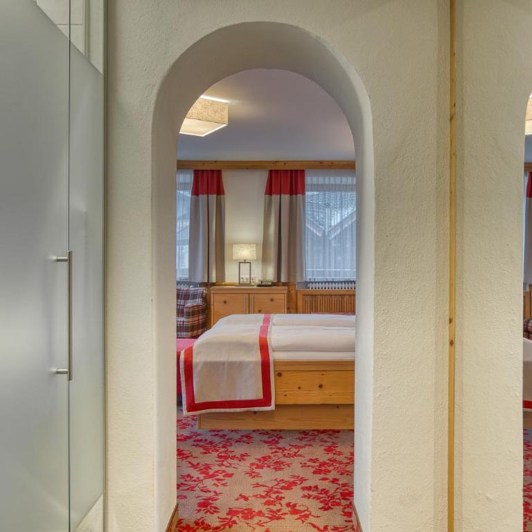 Hotel Alte Post Fieberbrunn - Doppelzimmer mit Zustellbett - 4