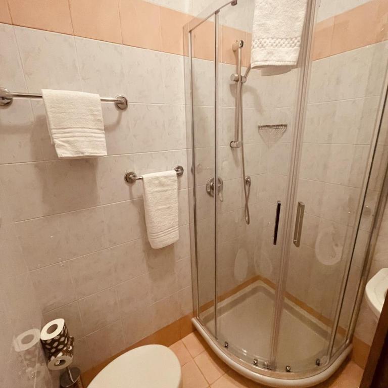 Hotel Broglia - Camera Matrimoniale Economy - 5