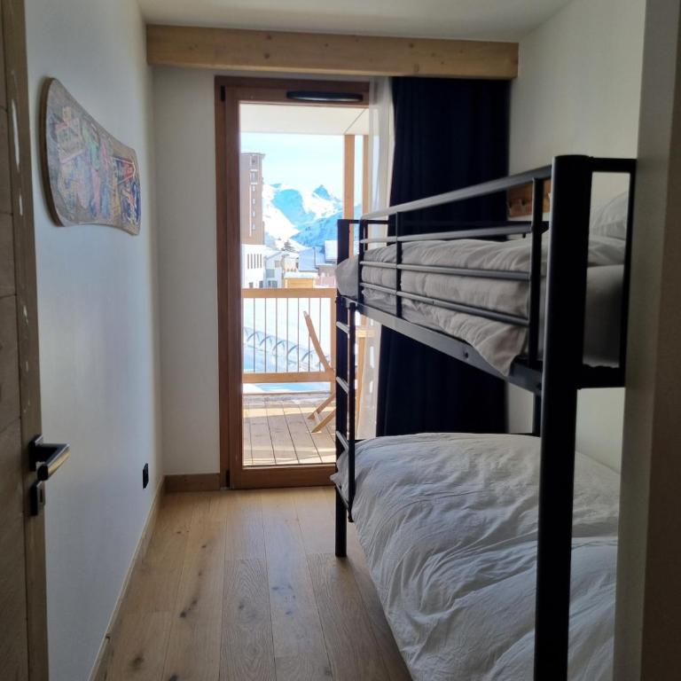Apartment 70 m2 - 3 rooms - 6 people - ski-in ski-out - Three-Bedroom Apartment - 21