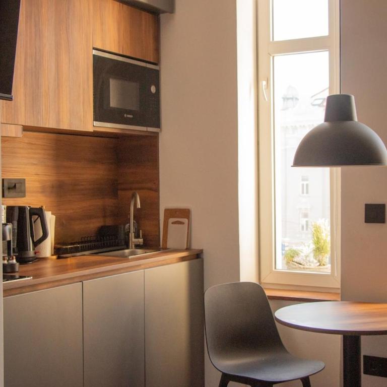 Riverside Heritage Lux and Modern 3 - One-Bedroom Apartment - 7