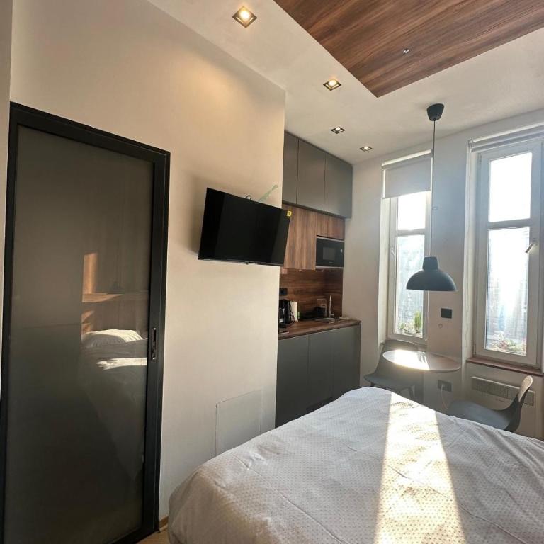 Riverside Heritage Lux and Modern 3 - One-Bedroom Apartment - 18