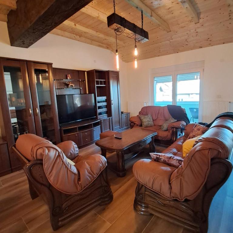 Zenit apartmani - Apartman sa 2 Spavaće Sobe i Pogledom - 1