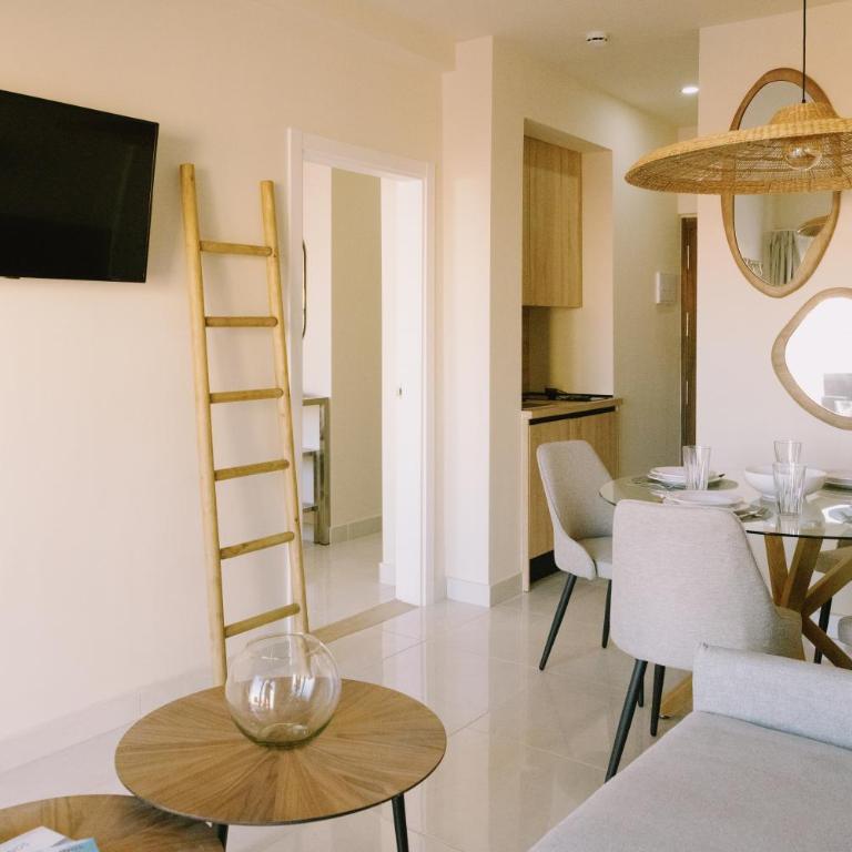 Apartamentos Buendia Suites - Torremolinos Centro - Apartamento de 1 Dormitorio con balcón y vistas a la ciudad - 19