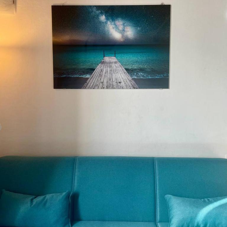 Onlyrooms V - Portside & Train Station - Queen Room with Sea View - 13