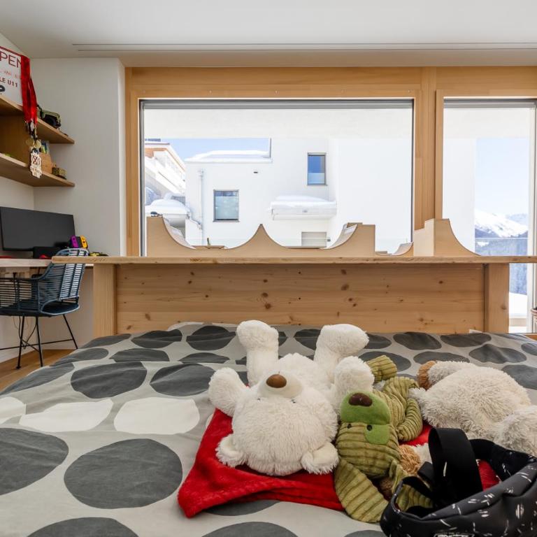 NEW Modern 4BR Villa with Mountain Views in Davos - Villa - 51