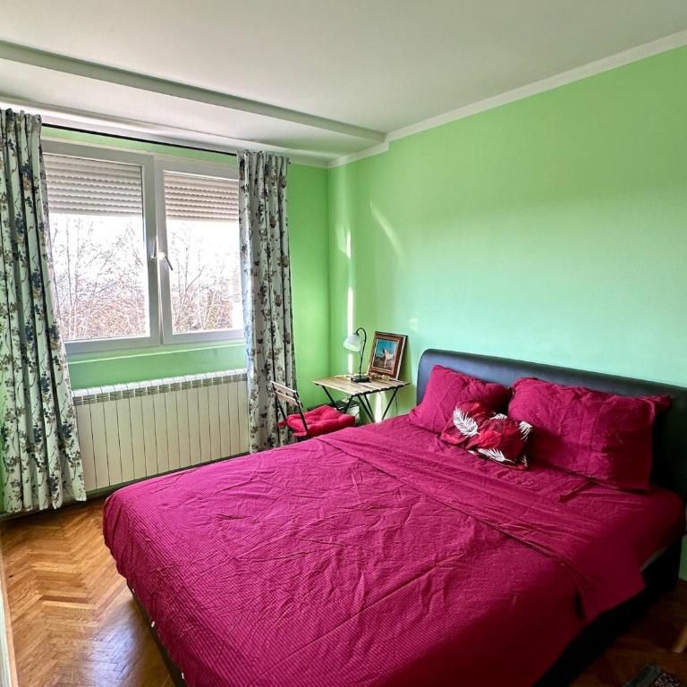 Urban Panorama - One-Bedroom Apartment - 17