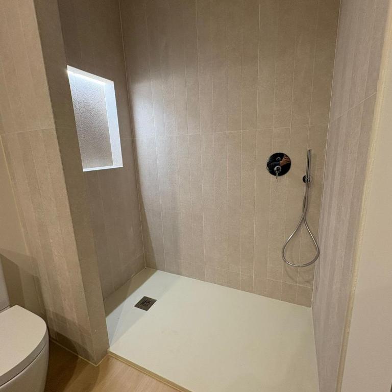 Apartamentos Buendia Suites - Torremolinos Centro - Suite de 2 dormitorios - 12