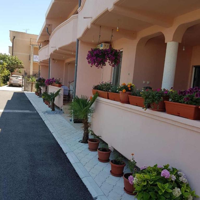 Family Apartments Pepic - Three-Bedroom Vacation Home - 5