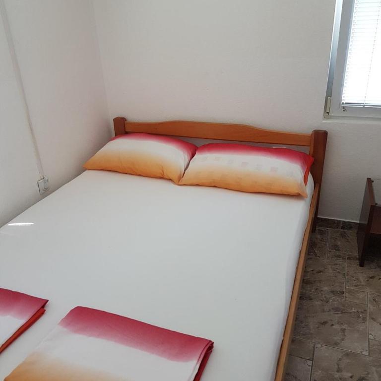 Family Apartments Pepic - Three-Bedroom Vacation Home - 13