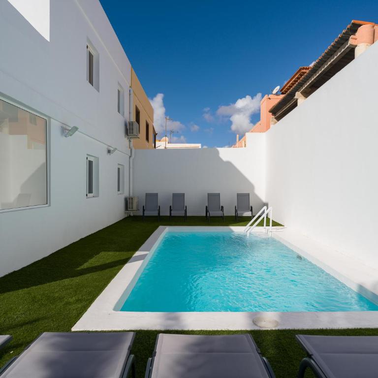 Apartamento Otoño - Two-Bedroom Apartment - 40