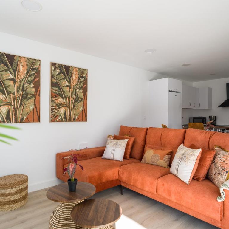 Apartamento Otoño - Two-Bedroom Apartment - 48