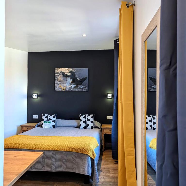 H33 Hôtel - Chambre Double ou Lits Jumeaux Supérieure - 8