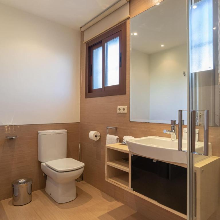 Apartamento VillaMarina - Puerto Banús - Three-Bedroom Premium Apartment - 23