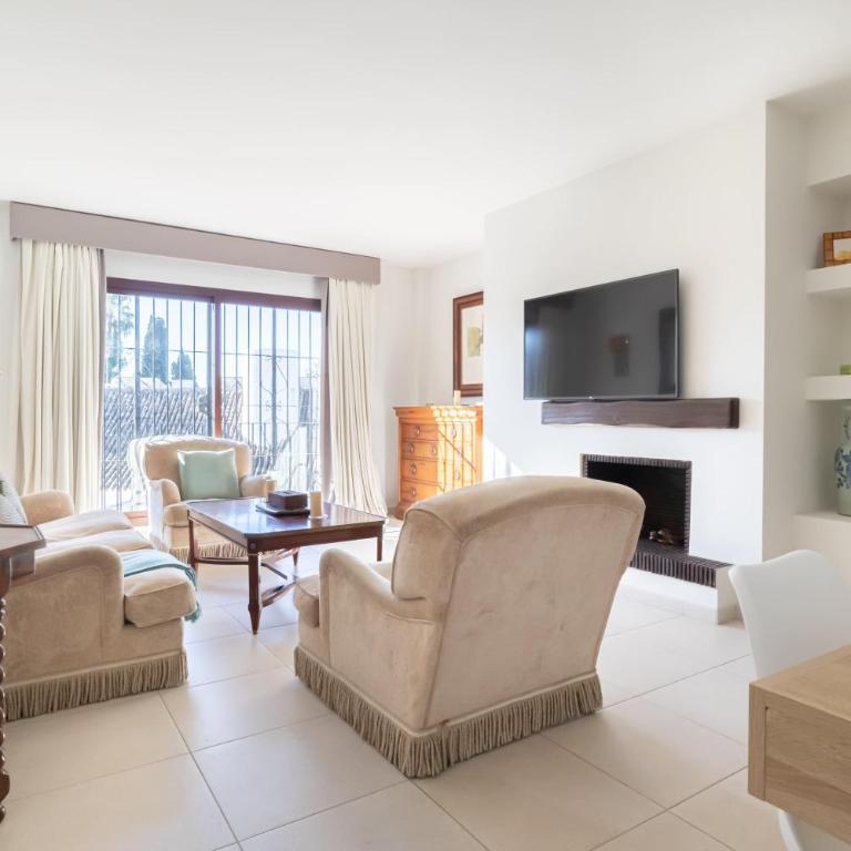 Apartamento VillaMarina - Puerto Banús - Three-Bedroom Premium Apartment - 3