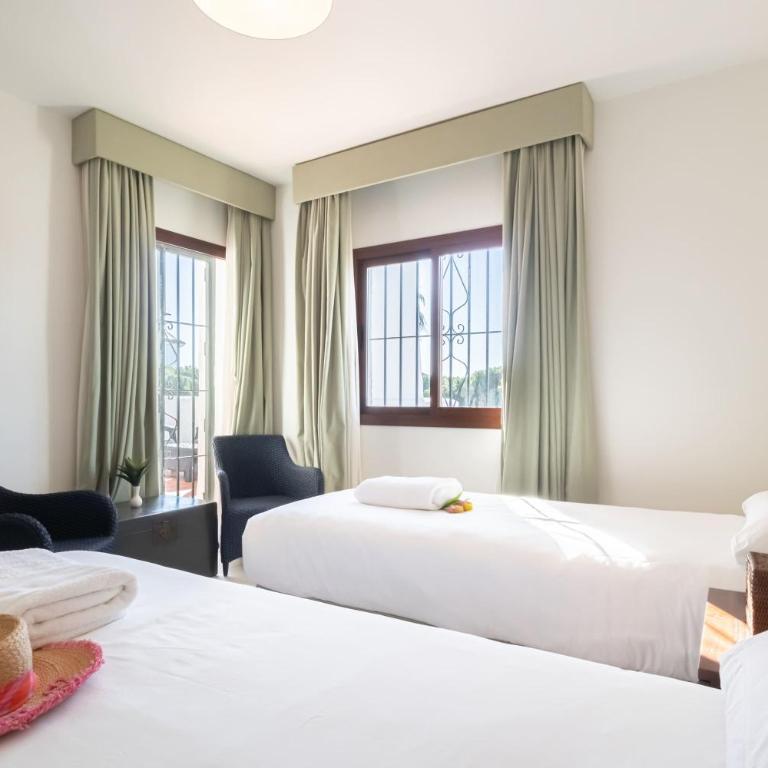 Apartamento VillaMarina - Puerto Banús - Three-Bedroom Premium Apartment - 16