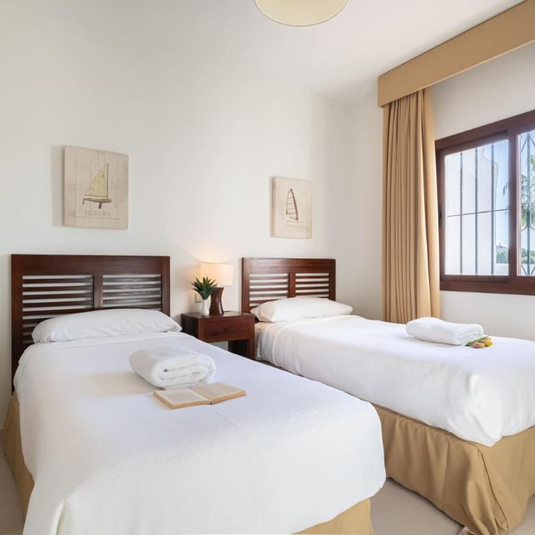 Apartamento VillaMarina - Puerto Banús - Three-Bedroom Premium Apartment - 20