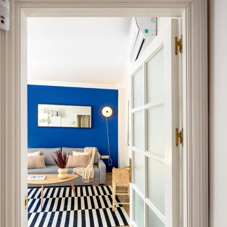 ChezmoiHomes Gran Via 47 - Apartment with Balcony - 7