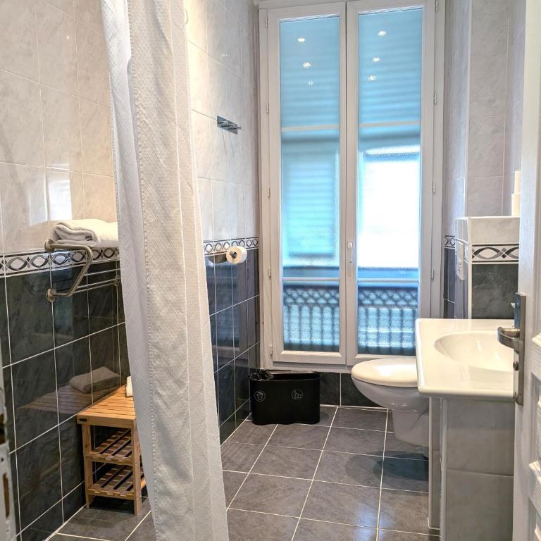 H33 Hôtel - Chambre Double ou Lits Jumeaux Supérieure - 12